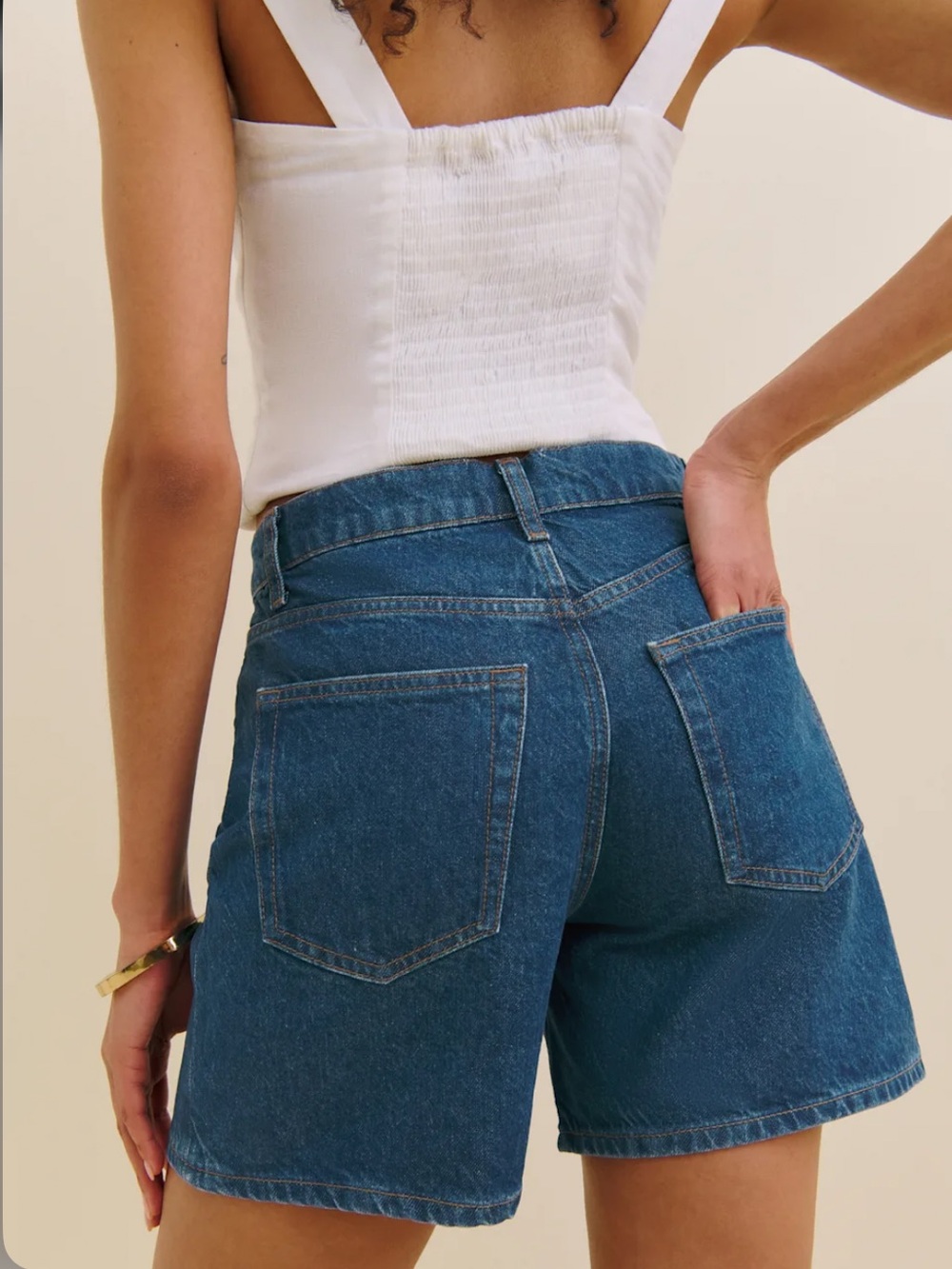 Reformation Raye Mid Rise 6” Jean Shorts - Picture 3 of 8